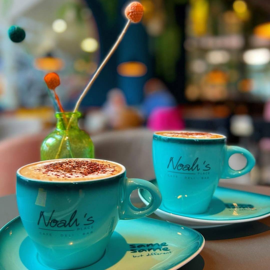 Noah's Place "Tasse + Untertasse Set"